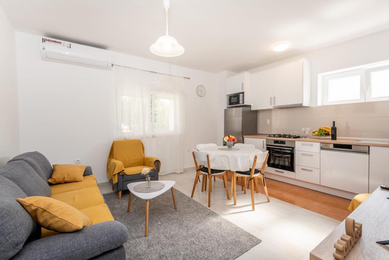 Apartman Galov Metkovic Luaran gambar