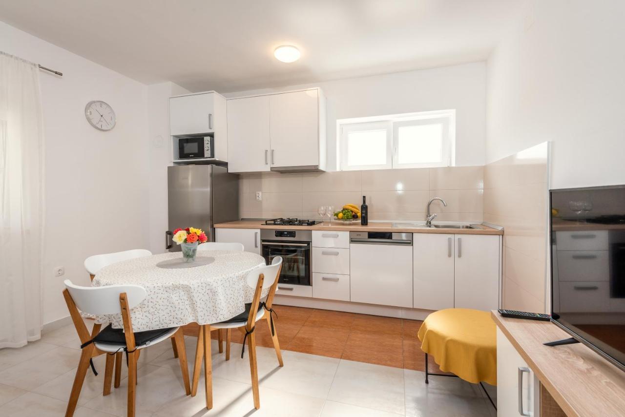 Apartman Galov Metkovic Luaran gambar