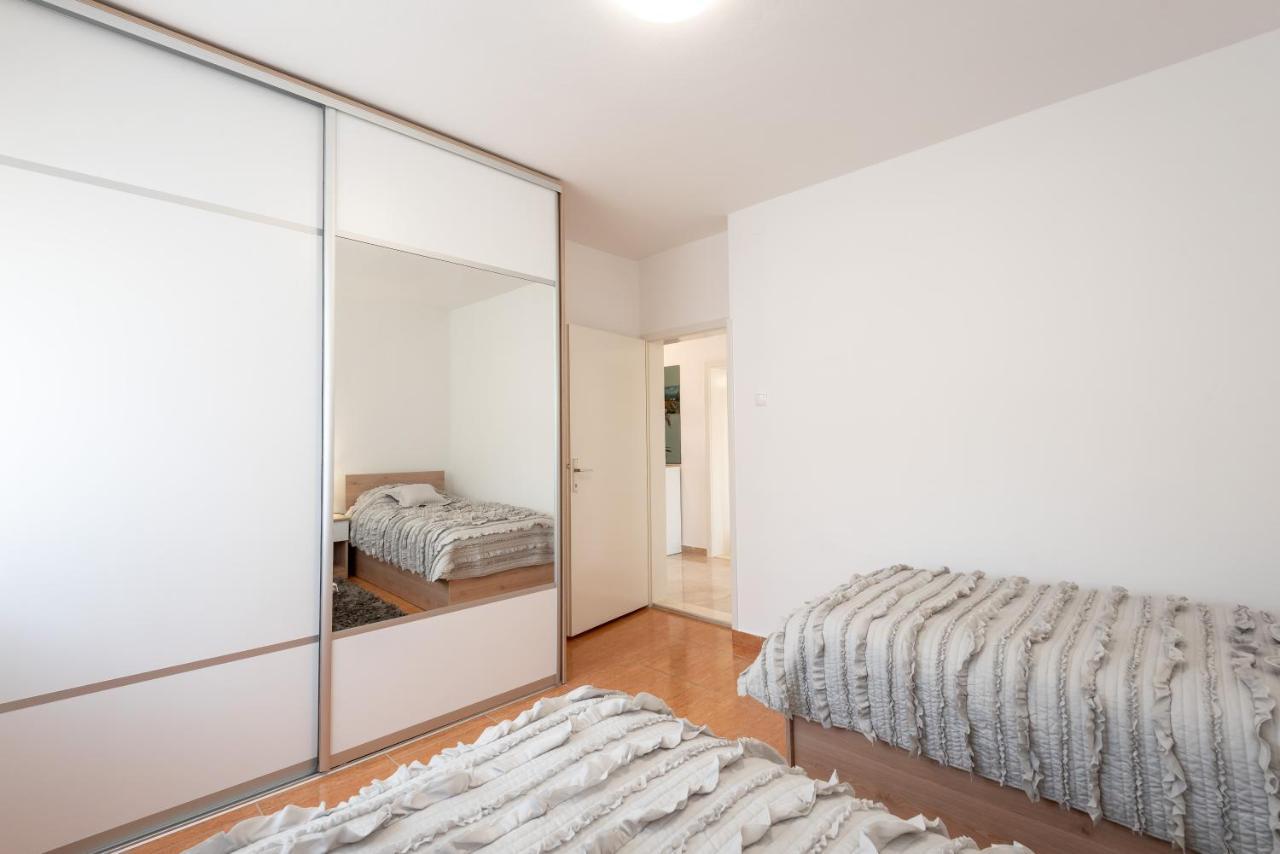 Apartman Galov Metkovic Luaran gambar