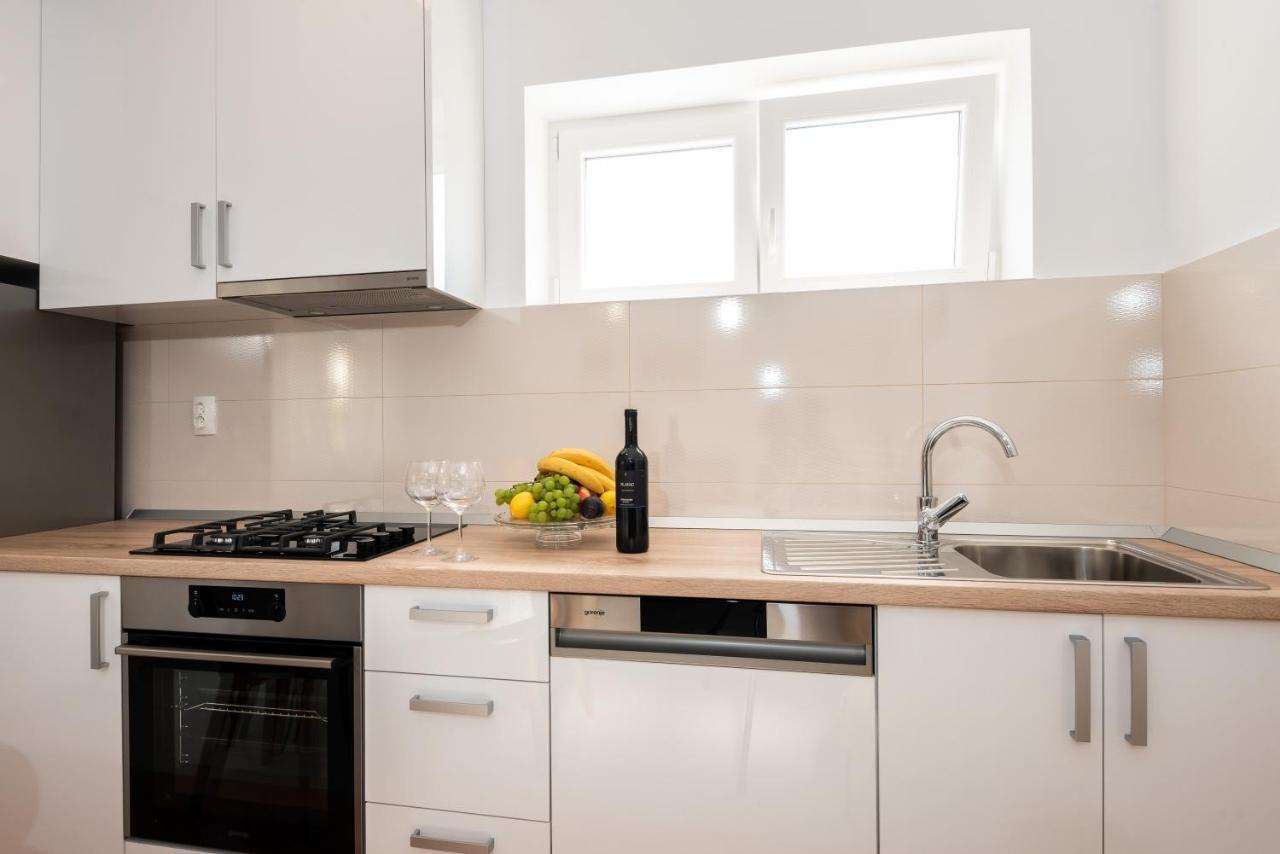 Apartman Galov Metkovic Luaran gambar
