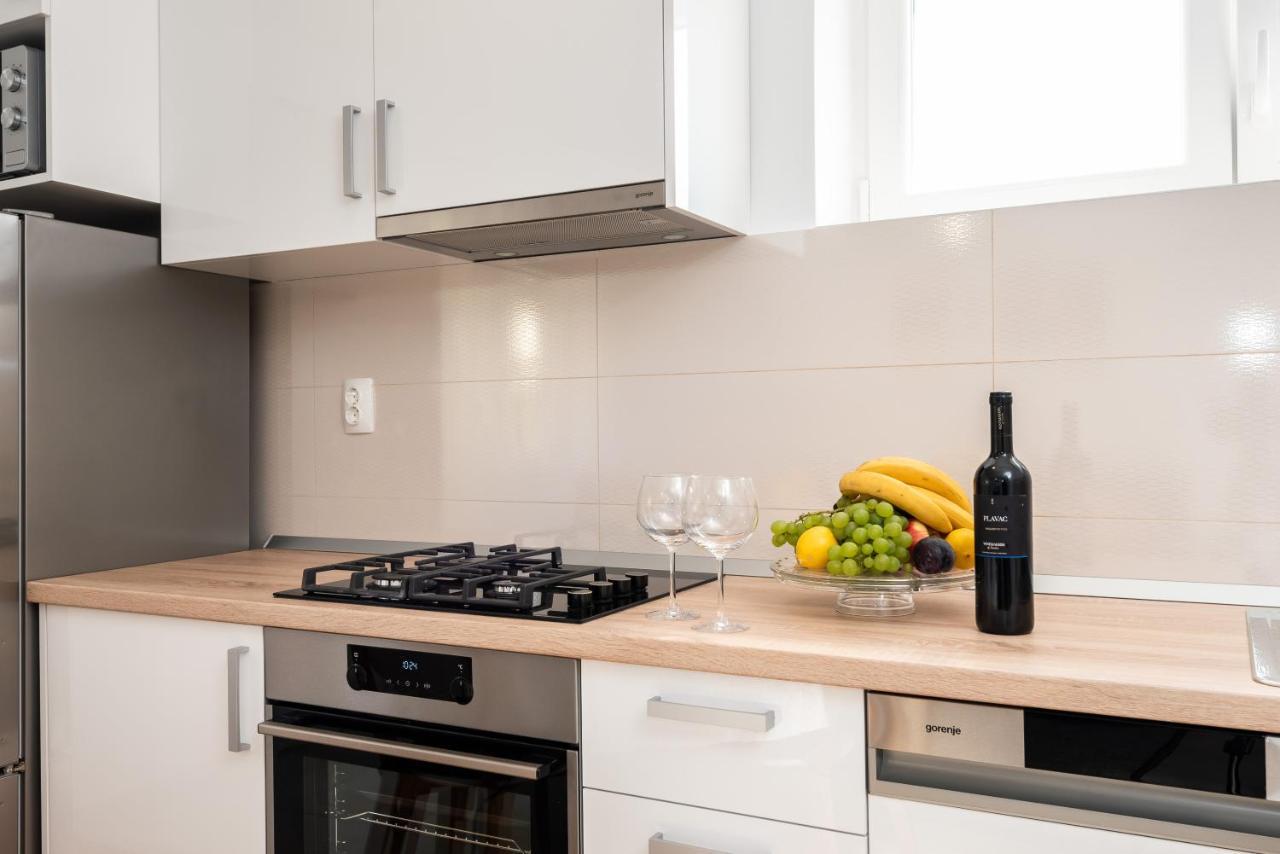 Apartman Galov Metkovic Luaran gambar